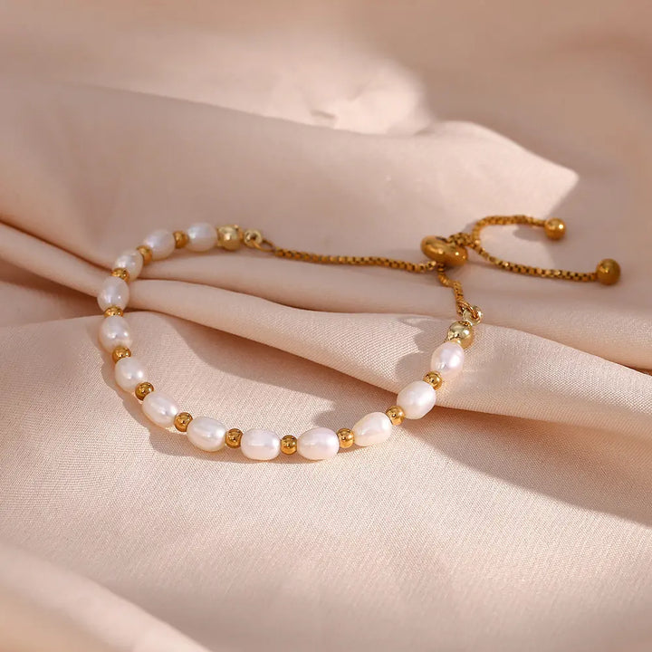 Saskia - Vintage Natural Pearl Bracelet