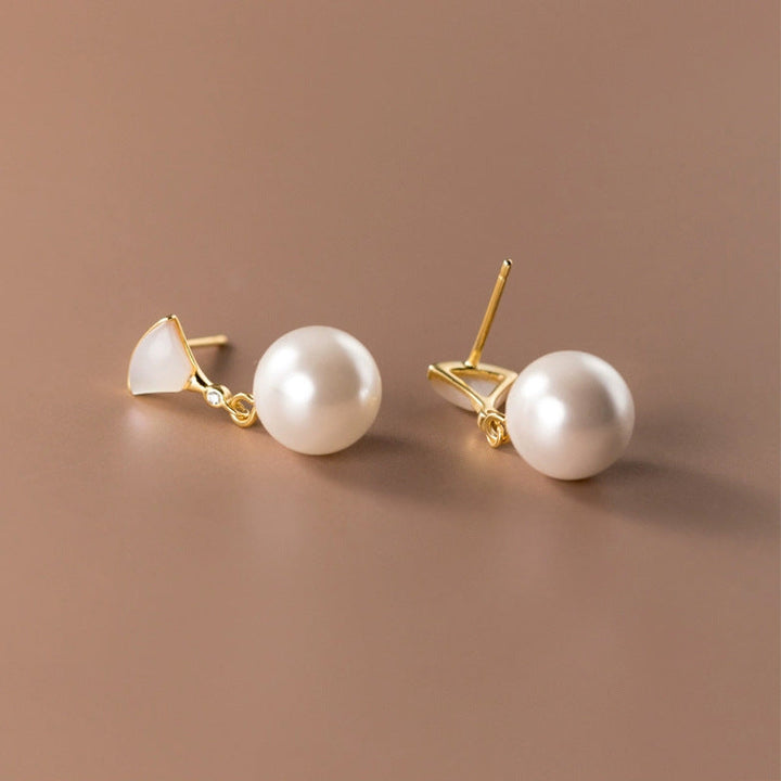 Sacha - Freshwater Pearl Earrings