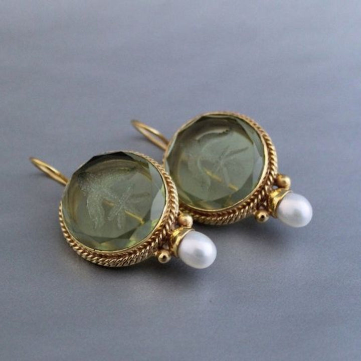 Jade - Vintage Round Green Stone Pearl Earrings