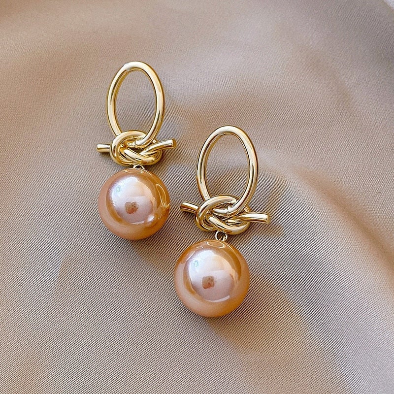 Nadine - Vintage Gold Pearl Earrings