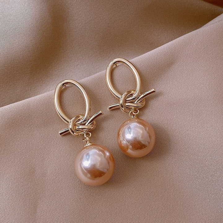 Nadine - Vintage Gold Pearl Earrings