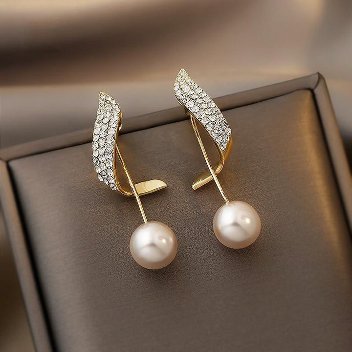 Amy - Vintage Gold Pearl Earrings