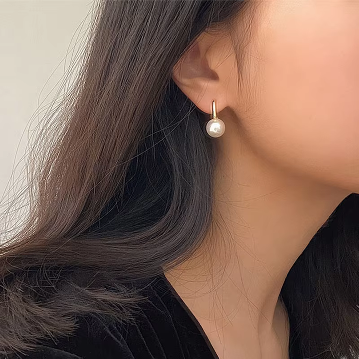 Sterre – Timeless Drop Pearl Earrings