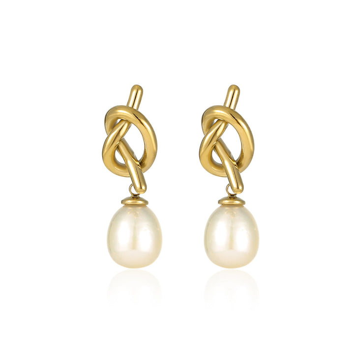 Ilona - Vintage Round Pearls with Gold Earrings