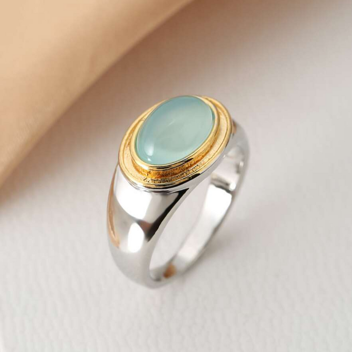 Leanne - Vintage Green Moonstone Ring